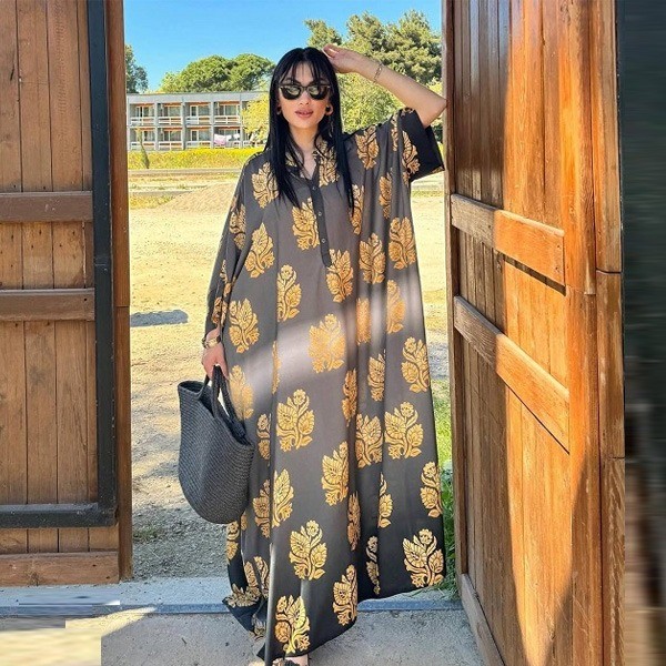 Flowy Long & Oversized Dress with Leaf Print